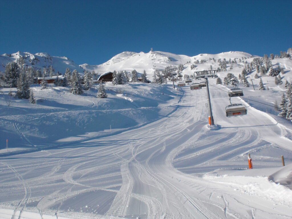 Brede skipiste Fügen